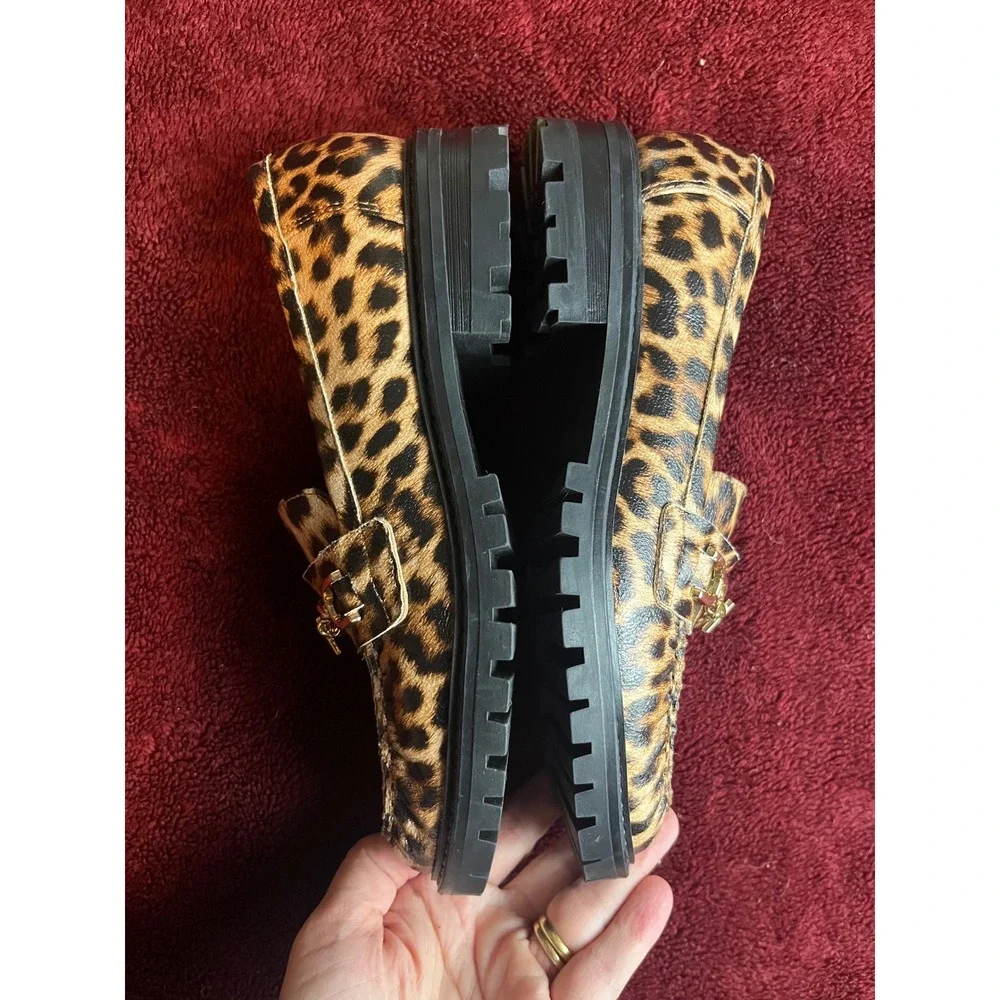 Guess‎ Leopard Print Chain Charm Lug Sole Loafers Womens 6.5M Brown Black